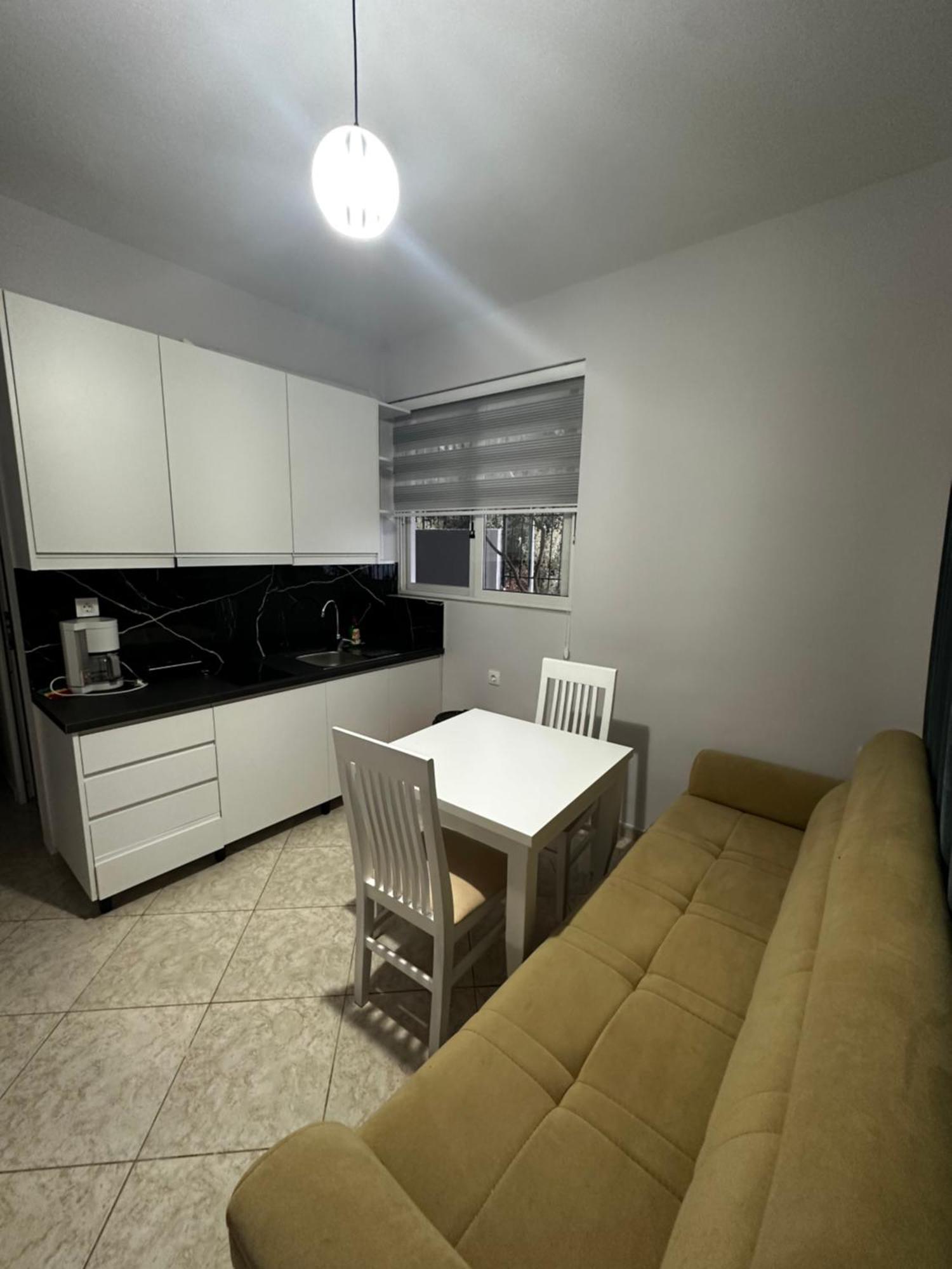 Ylli'S Apartments Sarandë エクステリア 写真
