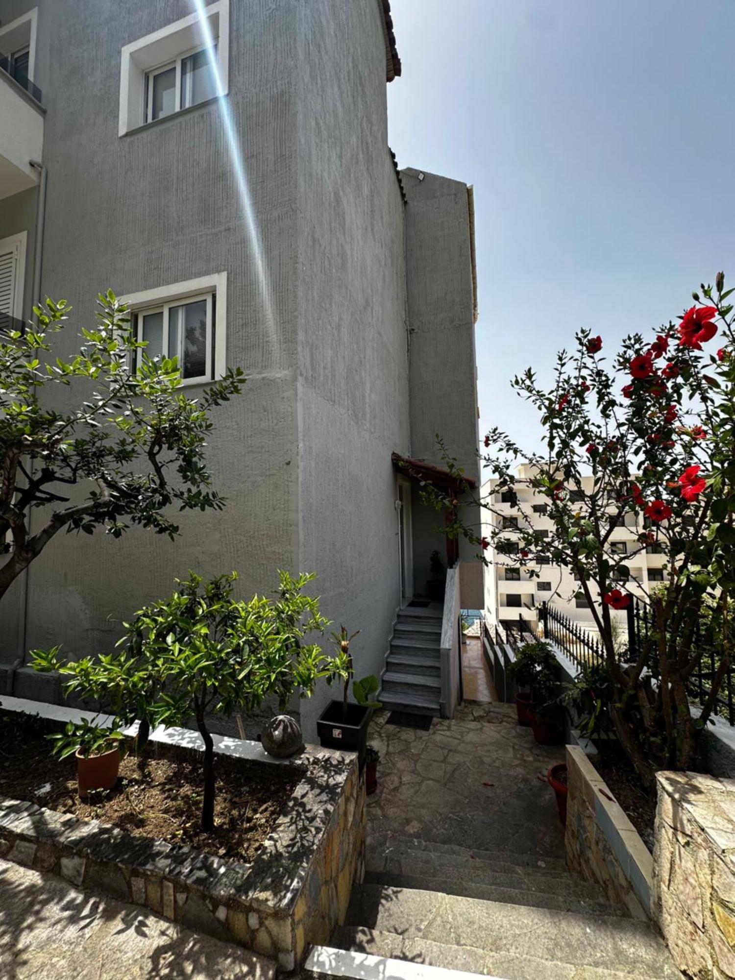 Ylli'S Apartments Sarandë エクステリア 写真