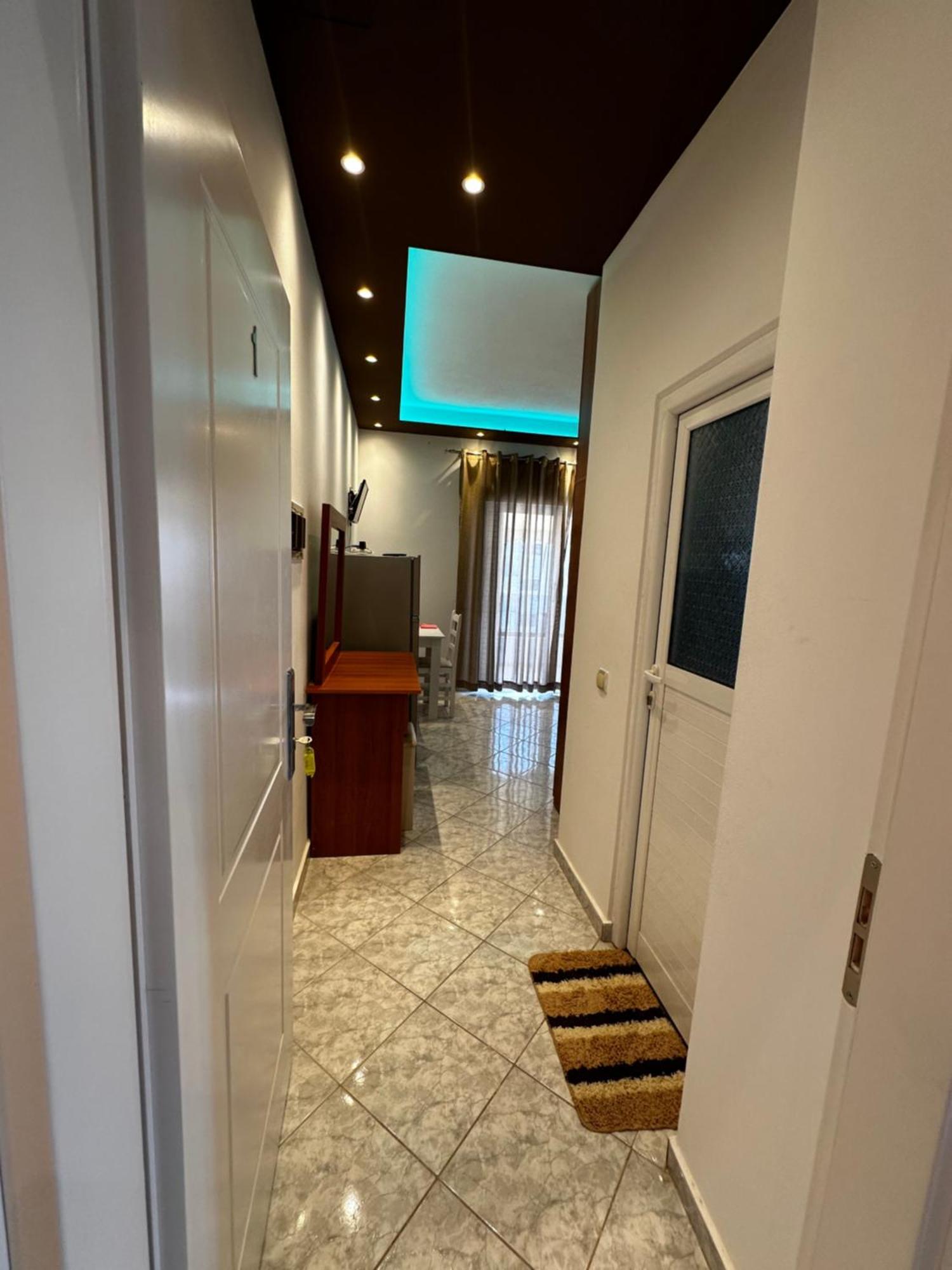 Ylli'S Apartments Sarandë エクステリア 写真